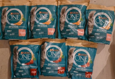 7x 750 Gramm Purina ONE Adult Bifensis Lachs und Rind Katzenfutter MHD 07/2026 - Bild 1 von 3