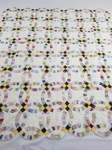 Vintage Feed Sack Handmade Double Wedding Ring Quilt 212x190cm / 83x74 inches - Picture 1 of 18