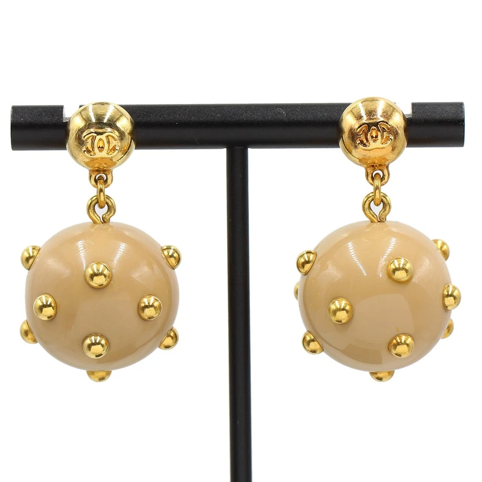 Pendientes colgantes perforados con logotipo CC marca coco bola tachonada Chanel 00A excelente R2040 Foto 1 de 4