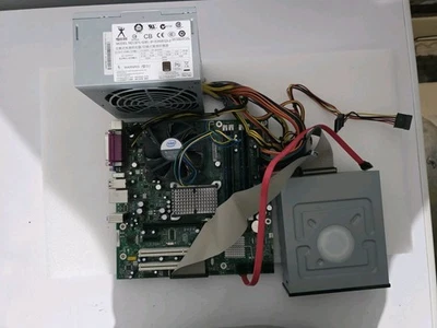 SCHEDA MADRE INTEL DQ965GF 8GB RAM INTEL 6320 FUNZIONANTE - Immagine 1 di 4