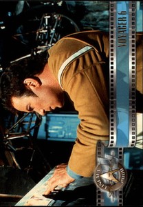 2000 Star Trek Cinema 2000 Non-Sport Card #8 Voyager 6
