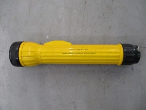 Vintage Bright Star 1925 Flashlight U.S. COAST GUARD USES 3 D CELL BATTERIES - Picture 1 of 18