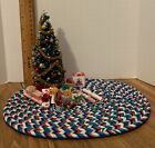 Maison de poupée miniature 1:12 lot artisan arbre de Noël emballé cadeaux tapis tressé
