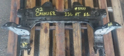 2003-2005 Chevrolet Cavalier Sunfire Front Crossmember Subframe Cradle K Member Foto 1 de 4