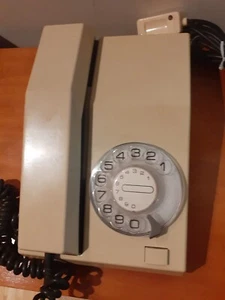 TELEFONO BELGA DE SOBREMESA O PARED DE PULSOS - Imagen 1 de 6