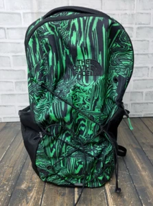 THE NORTH FACE Jester Laptop Backpack, Chlorophyll Green Digital Distortion READ - Afbeelding 1 van 16