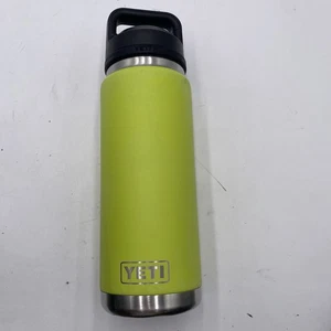 Yeti Rambler 26 OZ Bottiglia Acciaio Inox Chartreuse Lime Chug Tappo VEDI TUTTE LE FOTO USURA - Foto 1 di 18