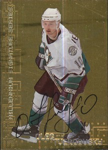 1999-00 (DUCKS) BAP Millennium Autographs Gold #3 Oleg Tverdovsky  