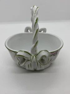 Linda cesta de porcelana vintage - Imagen 1 de 6