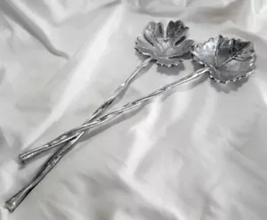 Juego de servir hojas de vid de uva Juego de cuchara y tenedor de ensalada de aluminio 15" de largo - Imagen 1 de 7