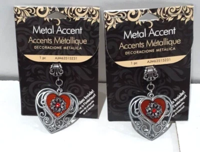 2 COLGANTES ROJOS DOBLES CORAZONES Tono Plateado 1.5" Corazón (#549) Foto 1 de 4