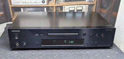 Onkyo C-7030 CD player with green-light display - Image 1 of 4