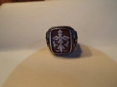 Hand carved Italian sardonyx sterling silver adjustable ring with a cross  - Image 1 of 4