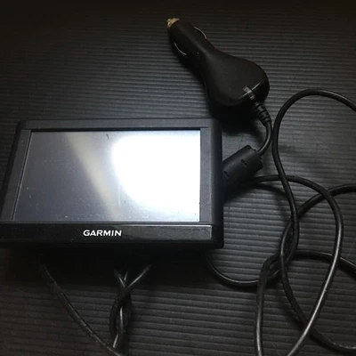 GARMIN nüvi 52LM GPS System 5" Touch Screen - Image 1 of 4