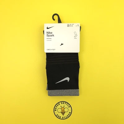 Calcetines para correr Nike Spark 7,5-9 para mujer 6 años - 7,5 años negros acolchados al tobillo Dri Fit Foto 1 de 4
