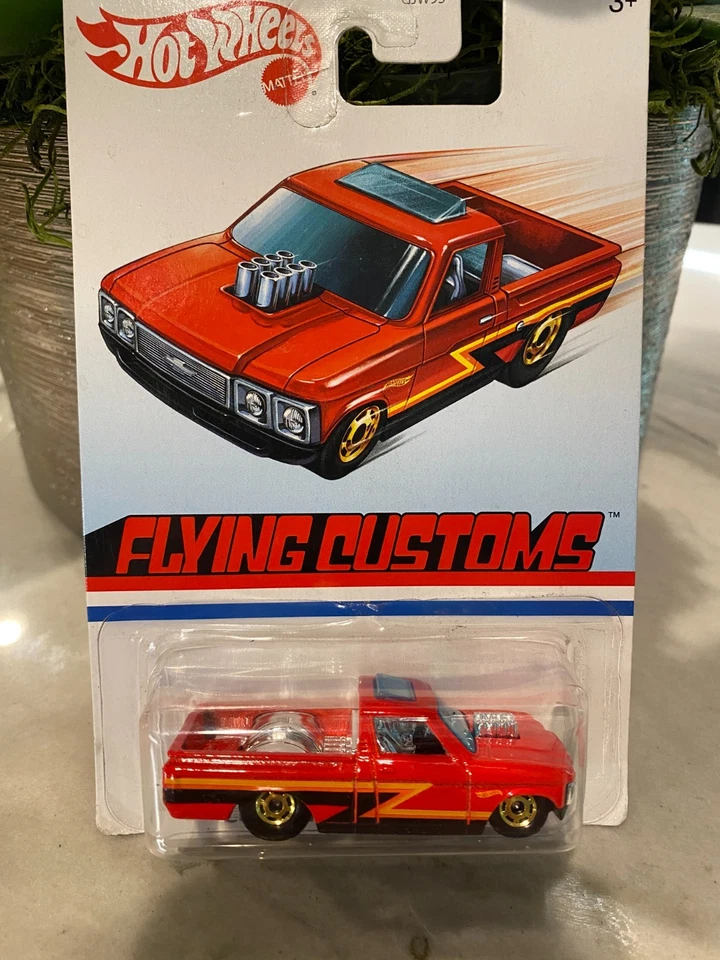 2020 Hot Wheels Target Rétro Volante Customs '72 Chevy Luv Rossi Con / Oro Hosp - Immagine 1 di 1