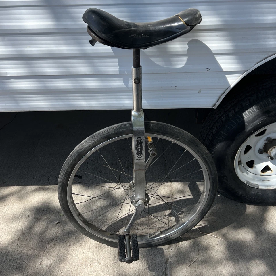 Monociclo Schwinn Chicago EE. UU. Rueda 24" 1970 Og Tire Foto 1 de 4