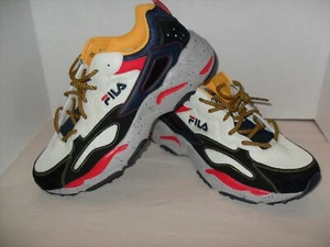 Fila Ray Tracer 1RM01289-419 Men's White Mesh Lifestyle Sneakers Shoes US Sz 9.5 - Picture 1 of 8