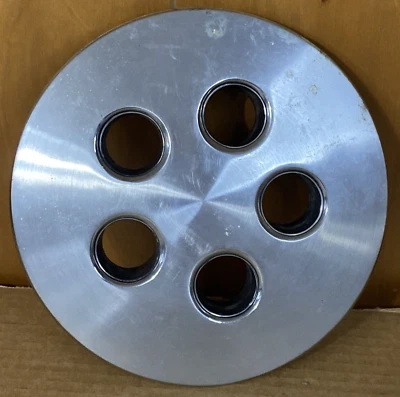 Dodge Chrysler  Caravan Voyager 1991-1993 Single Rim Wheel Center Cap 1851050-13 - Image 1 of 4