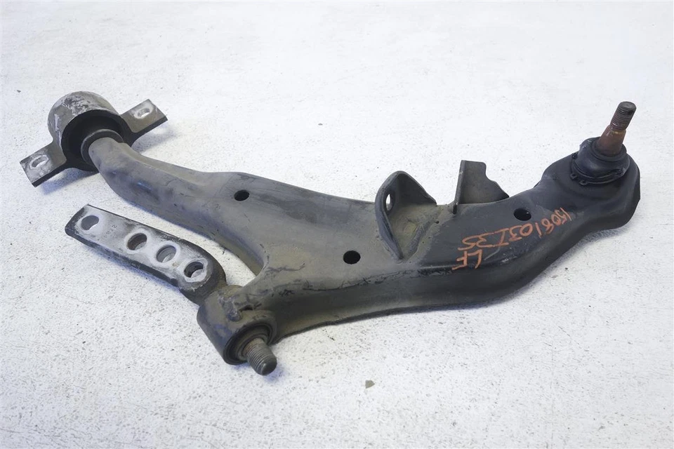 Brazo de control inferior del conductor delantero Infiniti I35 2002-2004 54501-2Y411 Foto 1 de 4