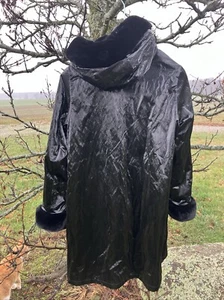 New Reversible Black Faux Fur Parka Coat Hooded Buttons Size Medium Nikki Jones - Picture 1 of 17