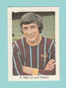 FOOTBALL  -  IPC  MAGAZINES  -  PETER  WALL  OF  CRYSTAL  PALACE  -  1971