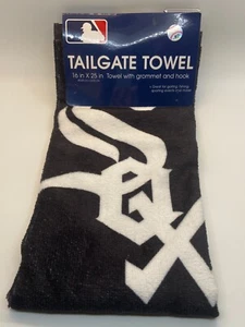 CHICAGO WHITE SOX  TAILGATE TOWEL/GOLF 16X25 WITH HOOK AND GROMMET - Picture 1 of 3