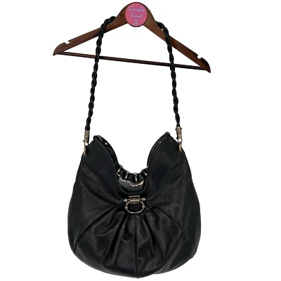 Bolso Bandolera Salvatore Ferragamo Cuero de Becerro Negro Cierre Hobo Correa para el Hombro Foto 1 de 4