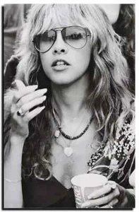 Stevie Nicks Poster Photo Rare Print Wall Art Print - Picture 1 of 7