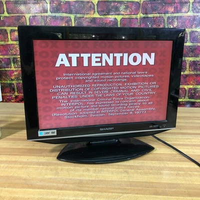 Sharp LC-19DV24U 19" 720p LCD TV/DVD PLayer RGB/RCA/S-VIDEO/HDMI - Retro Gaming - Image 1 of 4