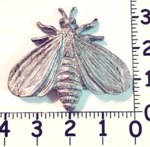 aluminum moth shaped wardrobe hanger 3X4" - Picture 1 of 7