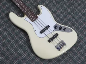 1990s Fernandes Japan Jazz-Style J Bass White! MIJ! w/Fender gigbag - Picture 1 of 9