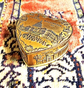 VTG Washington DC Heart Trinket Box Souvenir Jennings Brothers JB Antique 2 1/2" - Picture 1 of 8