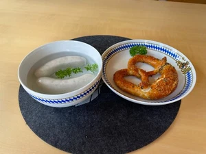 Servierset 2tlg Teller Bowl Weißwurst Frühschoppen Oktoberfest Bayerndekor Raute - Bild 1 von 7