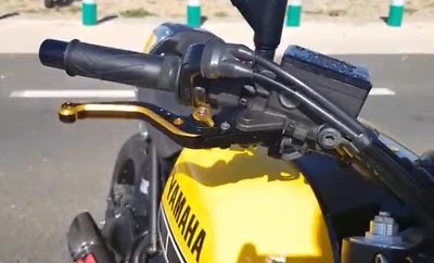 Leviers frein et embrayage racing courts bicolores - Photo 1/3