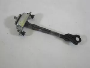RENAULT KOLEOS 2008-2015 CORREA DE RETENCIÓN DE PUERTA TRASERA LADO DEL CONDUCTOR - Imagen 1 de 3