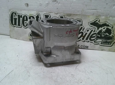 Moto de nieve Polaris XC 800 VES 3021339 cilindro usado $100REEMBOLSO 3021329 Foto 1 de 4