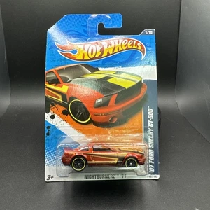 Hot Wheels Nightburner ‘11 - ‘07 Ford Shelby GT-500 111/244 - 2010 - Picture 1 of 7