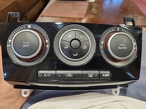 2007-2009 Mazda Mazdaspeed3 Climate Control Unit BAS2 K1900BAS2 A01 - Picture 1 of 4