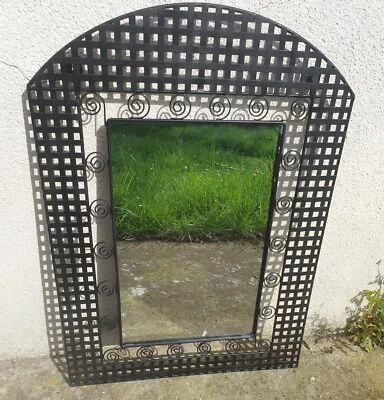 MIROIR  en fer FORGE  décoratif noir en trés bon état VINTAGE - Photo 1/3