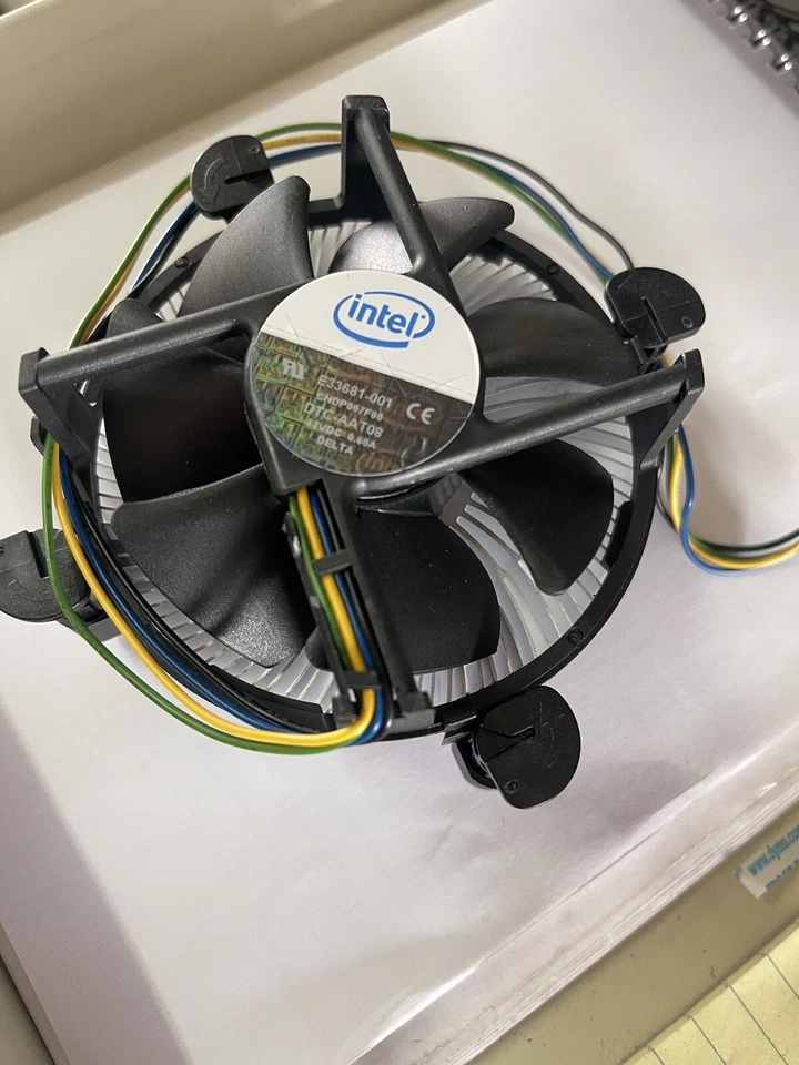 E33681-001 Intel Heat Sink Fan - Image 1 of 1