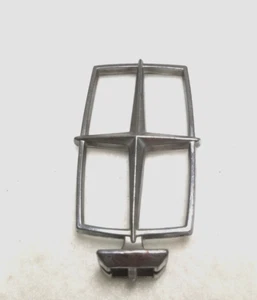 1972 FORD LINCOLN TOWN CAR Chrome Hood Ornament Emblem Badge D2VB 8B344-AA E1 - Picture 1 of 7
