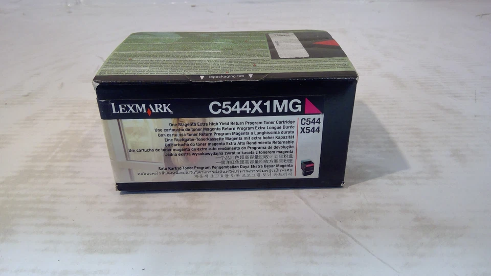 Genuine Lexmark C544/X544 Magenta Toner Cartridge C544X1MG - Image 1 of 4