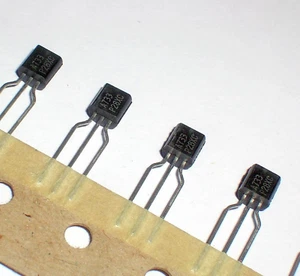 50 piezas 2SA733P 2SA733-P A733 TO-92 personajes blancos NEC - Imagen 1 de 1