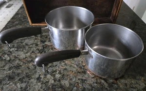 Revere Ware 2 & 1 1/2-Quart Copper Bottom Saucepans No Lids Used Rome NY USA - Picture 1 of 14