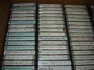 Lot of 88 Grateful Dead live cassette tapes 1992-1994 high quality AUD/SBD - Picture 1 of 4