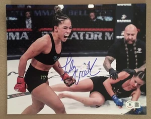 Valerie Loureda Signed 8x10 Photo. Lola Vice. WWE. MMA. Bellator. BAS COA. A08 - Picture 1 of 1