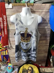 Size Medium Adorable King Cat  Funny tank top tee - Picture 1 of 7