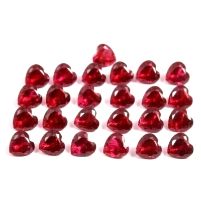 Natural Certified 150 Ct Burmese Red Ruby 14-16 Pcs Loose Heart Cut Gemstone Lot - Image 1 of 4