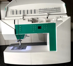 Husqvarna Viking JADE™ 20 - Travel Compact Digital Sewing Machine - Picture 1 of 10